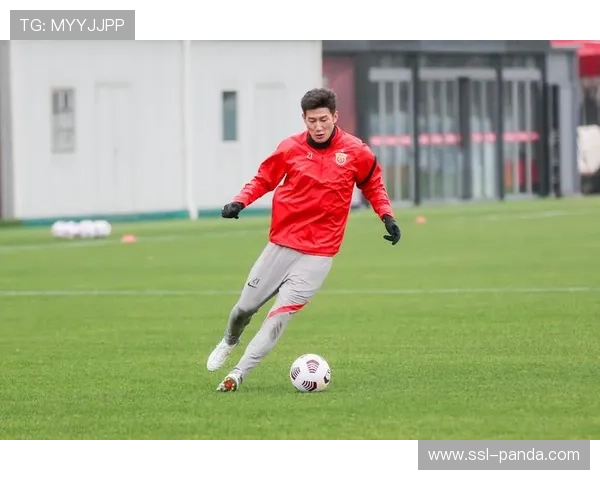 兴义市鲁屯镇棒垒球体育公园迎来19支队伍约600人冬训集结